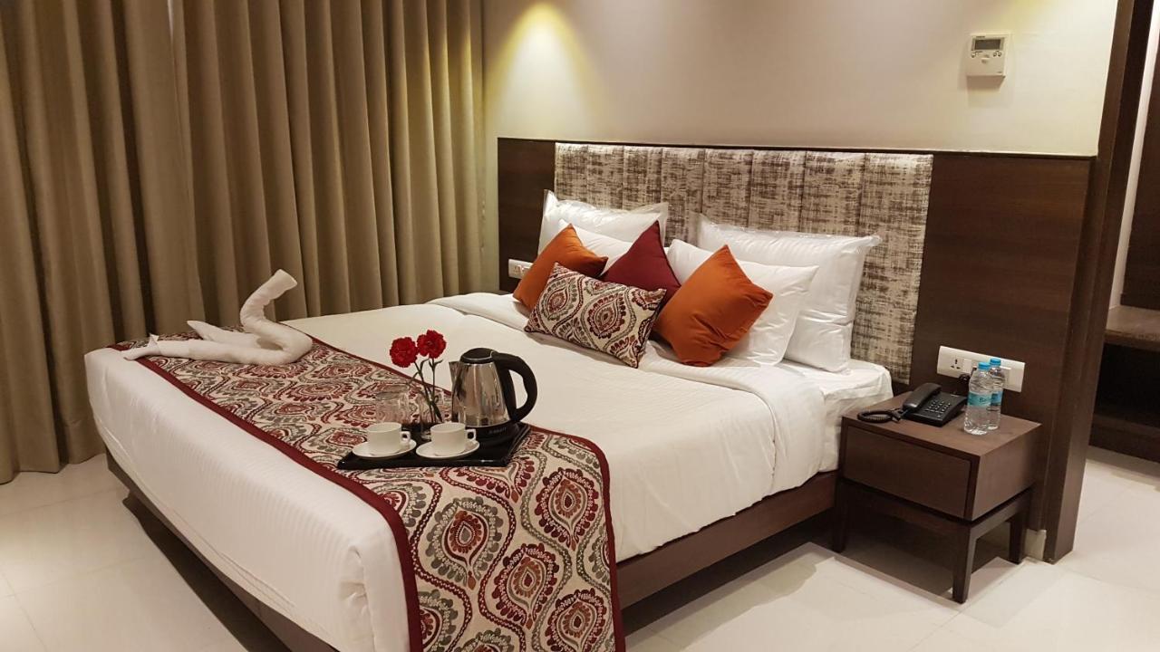 Hotel Sumaditya ジャイプール エクステリア 写真